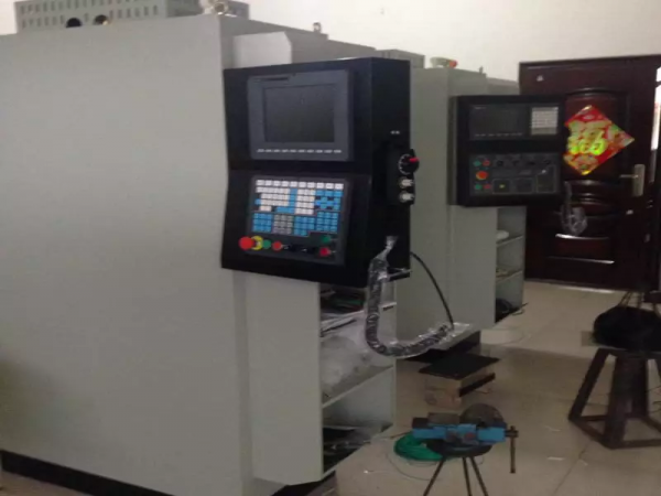 數(shù)控加工中心